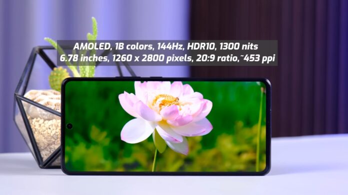 iQOO Neo 8 có màn hình hiển thị khá sắc nét cùng tần số quét 144Hz (Ảnh: Internet)