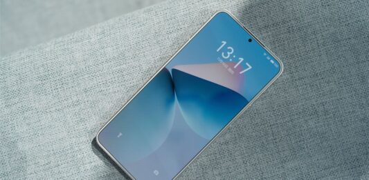 Meizu “chia tay” smartphone: Dấu chấm hết cho một huyền thoại? Meizu 21 - một sản phẩm hiếm hoi được xách tay về Việt Nam (Ảnh: Internet)