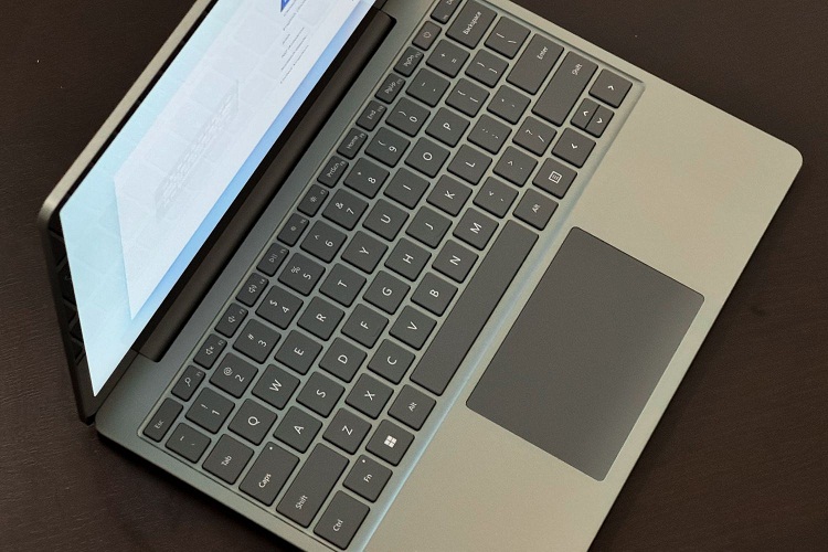 Bàn phím của Surface Laptop Go 3 (Ảnh: Internet)