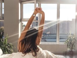 Một trong những lợi ích lâu dài lớn nhất của việc thức dậy sớm là khả năng đi ngủ sớm.(Nguồn: Internet)