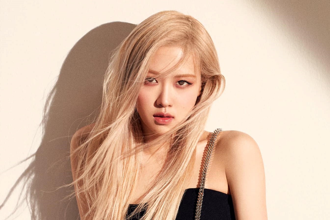 Các idol K-pop này cực kì nổi tiếng với mái tóc vàng (Ảnh: Internet)