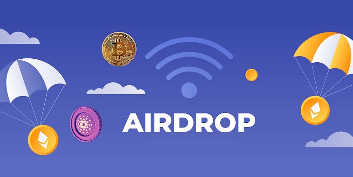 AirDrop là cách dễ dàng để gửi file giữa các thiết bị Apple (Ảnh: Internet)