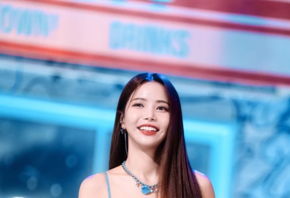 Những idol Kpop từng thất bại tại các buổi thử giọng dù được đánh giá là tài năng idol KPOP IU JooE KPOP Solar Soyeon tài năng thất bại yeonjun