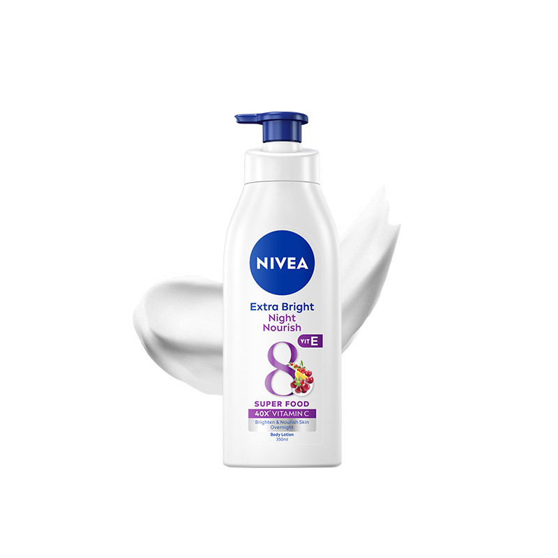 Sữa dưỡng thể trắng da Nivea Extra Bright Night Nourish (Ảnh: Internet)
