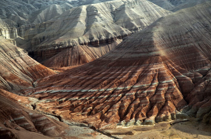 Vườn quốc gia Altyn-Emel, Kazakhstan. (Nguồn: Internet)