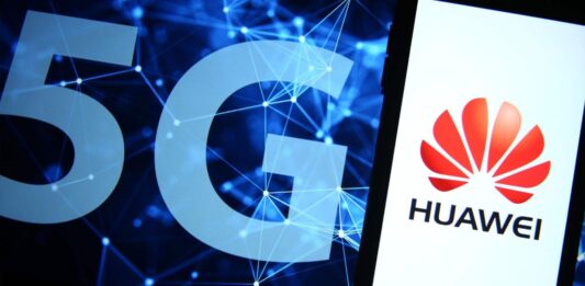 Huawei bứt phá, soán ngôi Samsung trên ngôi vị điện thoại gập