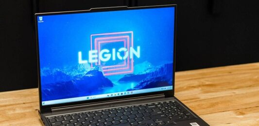 Laptop Lenovo Legion Slim 5 (Ảnh: Internet)