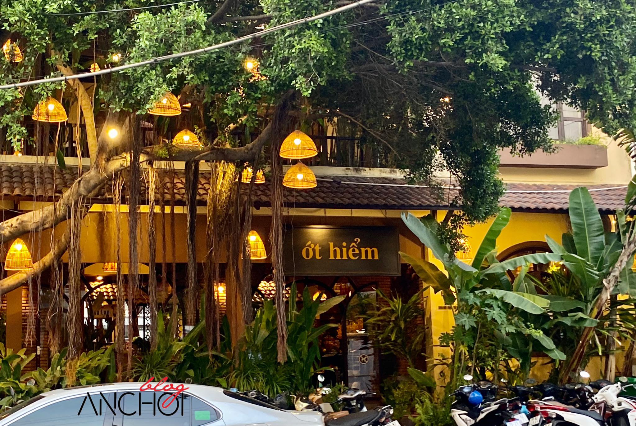 Nhà hàng Ớt Hiểm tại Nha Trang (nguồn: BlogAnChoi)