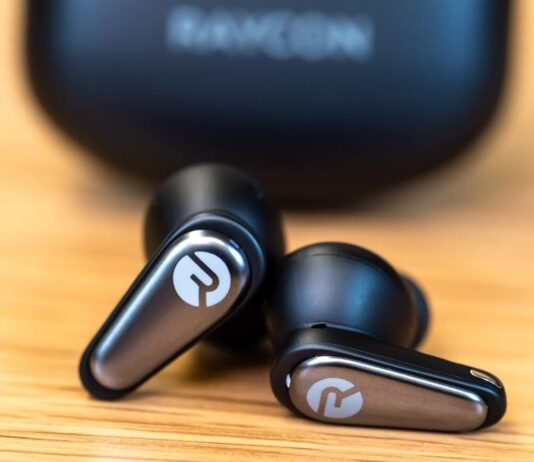 Tai nghe Raycon Everyday Earbuds Pro (Ảnh: Internet)