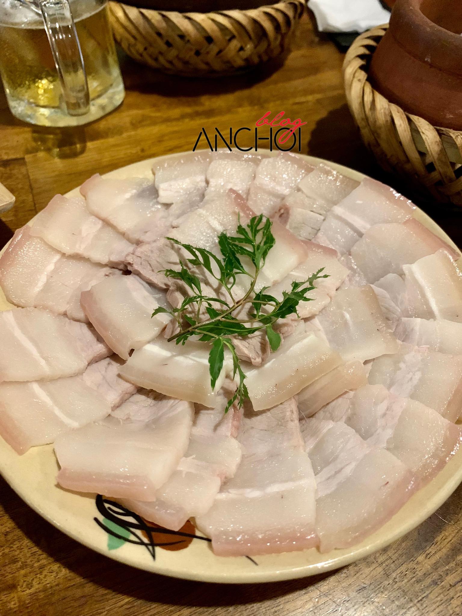 Món thịt luộc tại nhà hàng Ớt Hiểm (nguồn: BlogAnChoi)