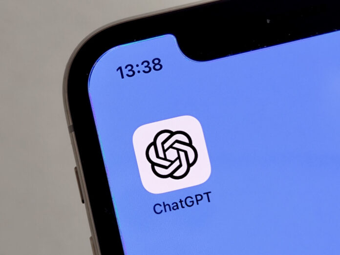 Ứng dụng ChatGPT trên thiết bị di động (Ảnh: Internet)