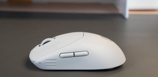 Chuột chơi game không dây Alienware Pro (Ảnh: Internet)