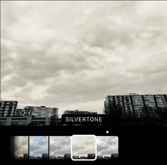 Chụp ảnh mây có sử dụng bộ lọc Silvertone (Ảnh: Internet)