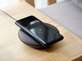 10 dòng điện thoại có khả năng sạc không dây tiện lợi và chất lượng tốt đáng mua hiện nay