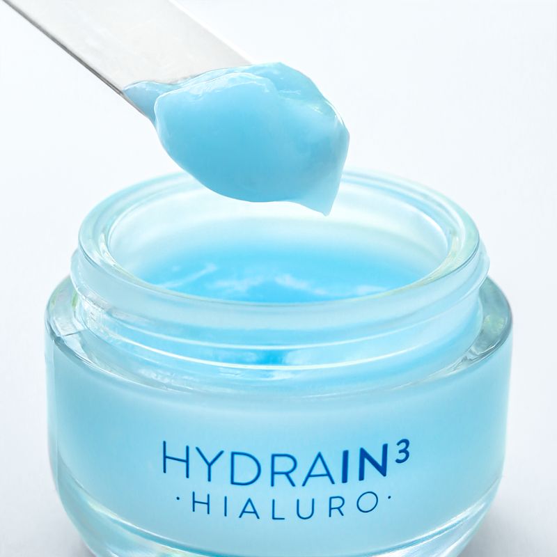 Kem dưỡng Dermedic Hydrain3 Hialuro Cream Gel Ultra Hydrating có kết cấu mỏng nhẹ, thấm nhanh (Nguồn: Internet)