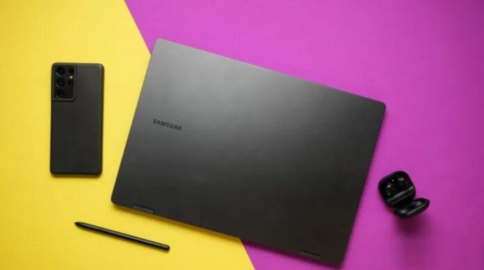 Laptop Galaxy Book 3 Pro 360 với các thiết bị Galaxy của Samsung (Ảnh: Internet)