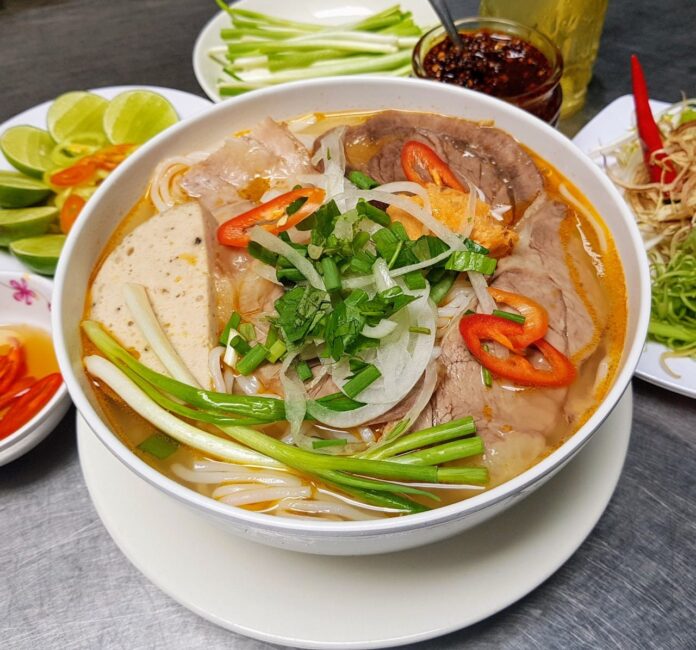 Bún bò Huế Hạnh (Ảnh: Internet)