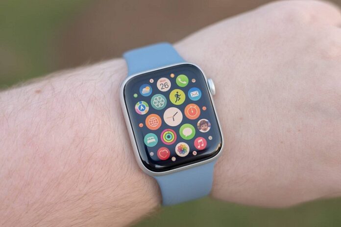 Ngăn kéo ứng dụng dạng lưới của Apple Watch SE 2022 (Ảnh: Internet)