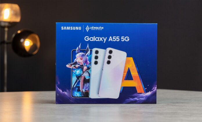 Galaxy A55 5G phiên bản Liên Quân Mobile được thiết kế vô cùng tinh tế và bắt mắt, với hình ảnh của Liliana, vị tướng pháp sư – sát thủ nổi tiếng, tạo nên sự yêu thích ngay từ cái nhìn đầu tiên (Ảnh: Internet)