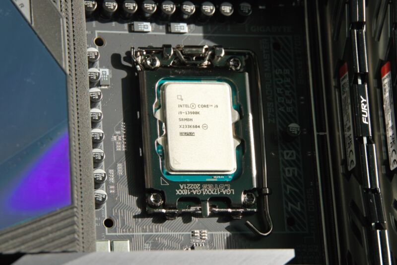 Intel Core i9-13900K (Ảnh: Internet)