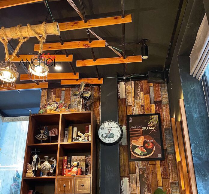 Phong cách décor tạo cảm giác ấm cúng tại quán café Trung Nguyên Legend (nguồn: BlogAnChoi)