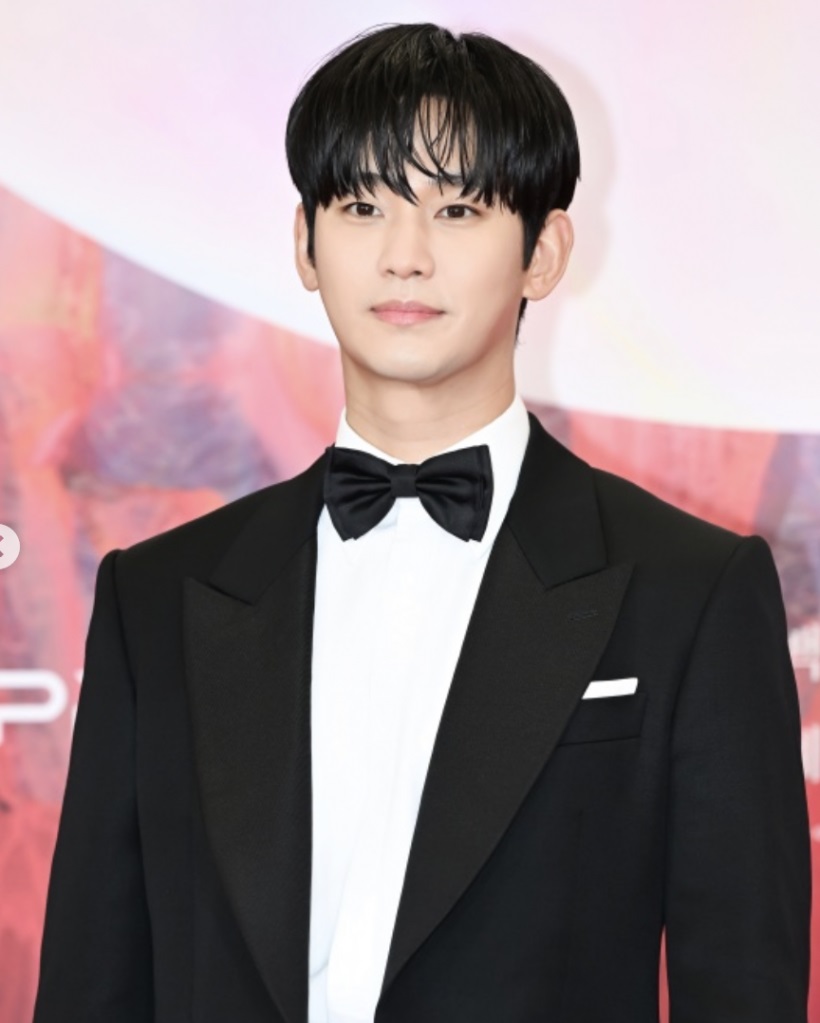 Kim Soo Hyun đứng vị trí thứ hai (Ảnh: Internet)