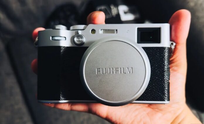 Máy ảnh Fujifilm X100VI (Ảnh: Internet)