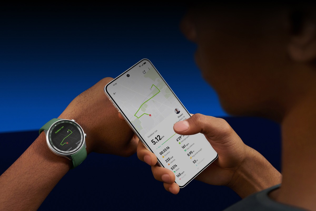 Watch 2R được trang bị đầy đủ các tính năng như GPS băng tần kép, theo dõi 100 hoạt động thể thao, theo dõi nhịp tim, oxy máu, giấc ngủ và mức độ căng thẳng (Ảnh: Internet)