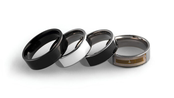 Galaxy Ring là chiếc nhẫn thông minh thời thượng được chế tác từ chất liệu titanium cao cấp, mang đến sự nhẹ nhàng và thoải mái tối đa cho người đeo (Ảnh: Internet)