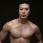 Kwon Sang Woo vẫn khiến fan mê mệt ở tuổi 47 (Ảnh: Internet)