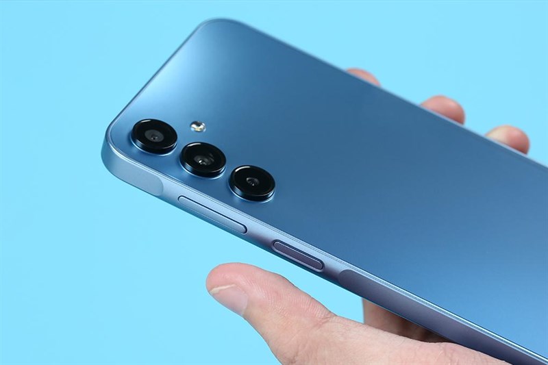 Galaxy A16 cũng sẽ được trang bị 3 camera ở mặt lưng tươn tự như đàn anh Galaxy A15 (Ảnh: Internet)