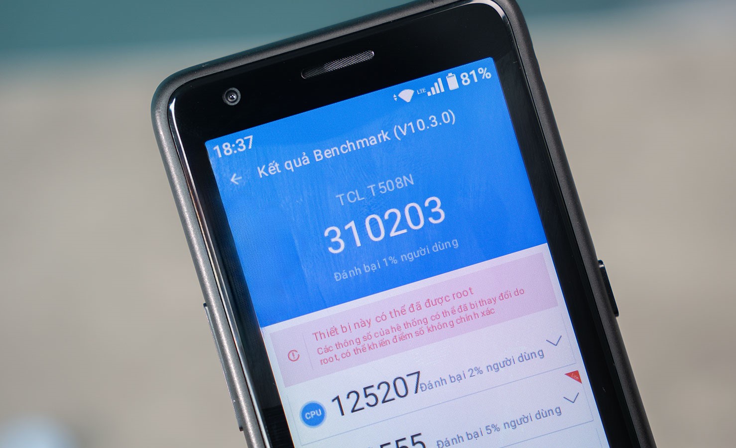 TCL T508N có điểm số Antutu khoảng 310.000 điểm (Ảnh: Internet)