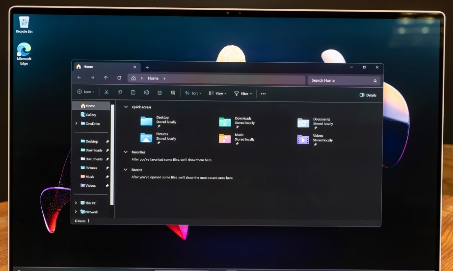 Cửa sổ File Explorer trên màn hình laptop Dell XPS 16 9640 (Ảnh: Internet)
