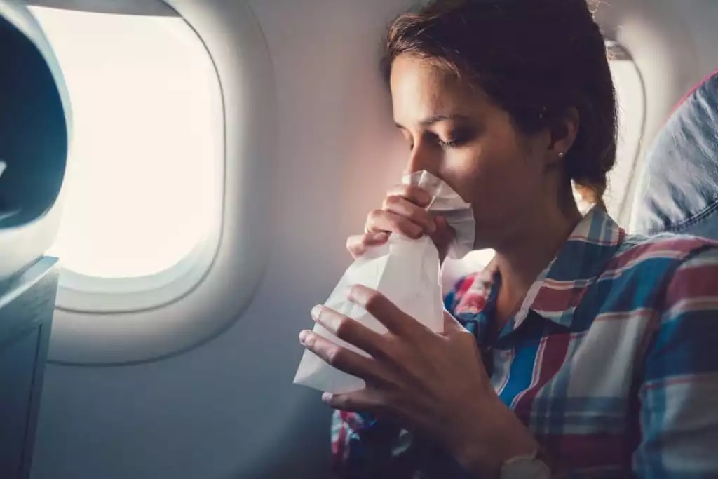 Tại sao chúng ta sợ bay? Tìm hiểu về Aviophobia là gì và cách đối mặt an toàn Aviophobia Aviophobia là gì cá nhân cách điều trị Căng thẳng cuộc sống độ cao Hạn chế hội chứng sợ bay hơi thở kỹ thuật lo âu lo lắng máy bay nghề nghiệp Nguyên nhân nỗi sợ quá khứ Tâm lí tâm lý thể chất thư giãn tìm hiểu trải nghiệm triệu chứng tự học tự ti tự tin xã hội