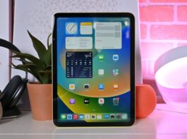 Chiếc iPad đầu tiên ra mắt vào 27/01/2010 (Nguồn: Internet)