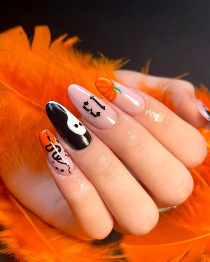 Những mẫu nail Halloween "ma mị"