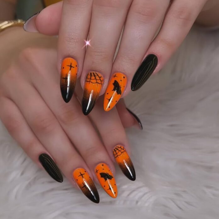 Những mẫu nail Halloween "ma mị"