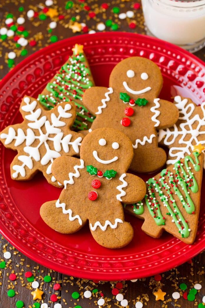 Warm ginger cookies are extremely suitable to enjoy in winter (Source: Internet)