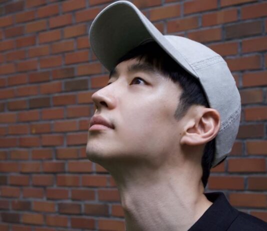 Diễn viên Lee Je Hoon – Fanboy thành công nhất mọi thời đại