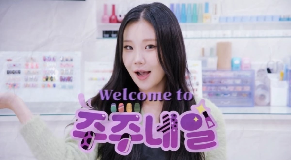 Cựu thành viên MOMOLAND trở thành chủ tiệm nail sau khi nhóm tan rã (Ảnh: Internet)