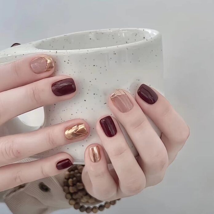 Mẫu nail 2025 đẹp rực rỡ đầy may mắn (Ảnh: Internet)