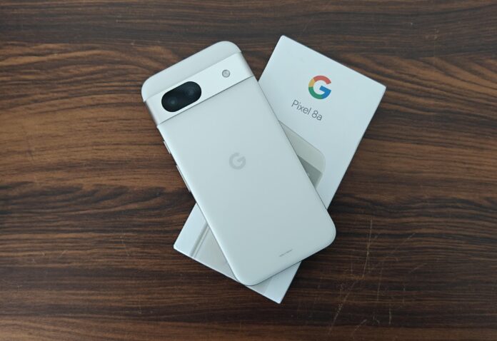 Viêc Google trang bị thêm camera tele trên Pixel 10 nhằm tạo sự khác biệt so với dòng Pixel A đang được bán rất chạy (Ảnh: Internet) Viêc Google trang bị thêm camera tele trên Pixel 10 nhằm tạo sự khác biệt so với dòng Pixel A đang được bán rất chạy (Ảnh: Internet)