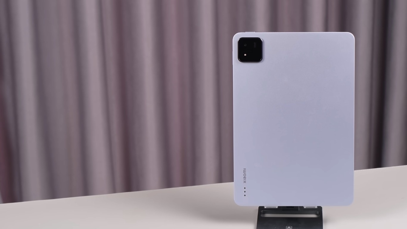 Xiaomi Pad 7 có thiết kế kim loại khá sang trọng và đẹp mắt (Ảnh: Internet)