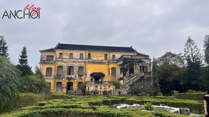 Cung An Định từng là nơi ở riêng của vua Bảo Đại (Nguồn: BlogAnChoi)