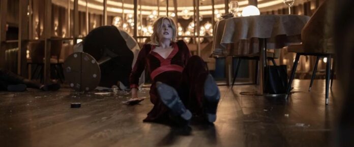 Buổi hẹn hò kinh hoàng (Drop) là một bộ phim giật gân hồi hộp, kể về Violet – người phụ nữ từng sống sót sau một mối quan hệ bạo lực, nay quyết định mở lòng để hẹn hò trở lại(Ảnh: Internet)