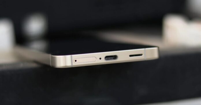 Galaxy S26 có thể sử dụng pin silicon-carbon với dung lượng lớn (Nguồn: Internet)