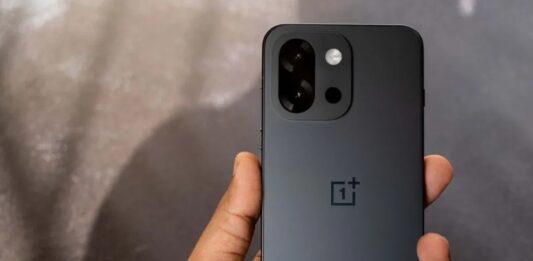 Điện thoại OnePlus 13s (Ảnh: Internet)