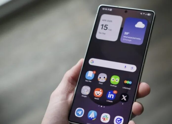 Điện thoại Galaxy S25 Ultra của Samsung (Ảnh: Internet) Điện thoại Galaxy S25 Ultra của Samsung (Ảnh: Internet)