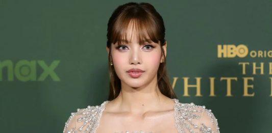 Lisa BLACKPINK gây sốt với màn ra mắt trên Netflix trong series âm nhạc “Hitmakers” phát sóng tháng 7 tới LLOUD - công ty do Lisa thành lập nhằm quản lý hoạt động solo của cô, đánh dấu bước chuyển mình mạnh mẽ từ thần tượng K-pop sang nghệ sĩ độc lập trên thị trường quốc tế (Ảnh: Internet)