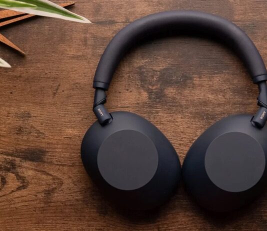 Tai nghe Sony WH-1000XM6 được nâng cấp thiết kế giúp người dùng tự sửa dễ dàng hơn Tai nghe Sony WH 1000XM6 (Ảnh: Internet)